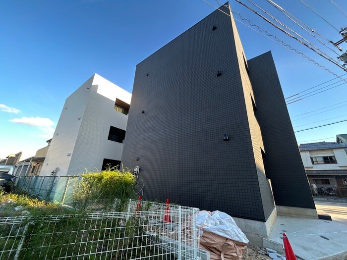 物件外観写真6　(外観写真)