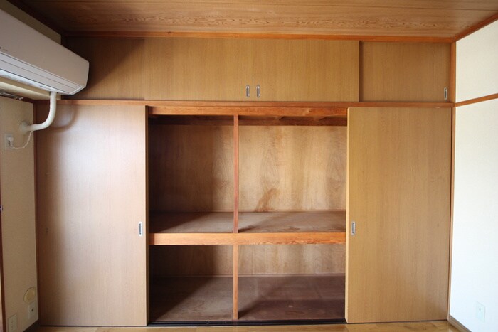 物件内観写真12　(収納)