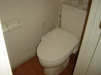 物件内観写真5　(トイレ)