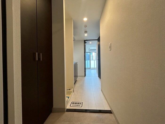 物件内観写真22　(玄関)