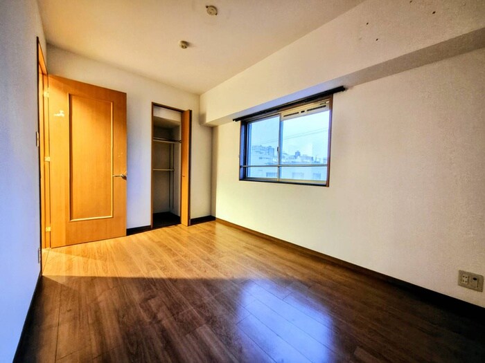 物件内観写真9　(居室)