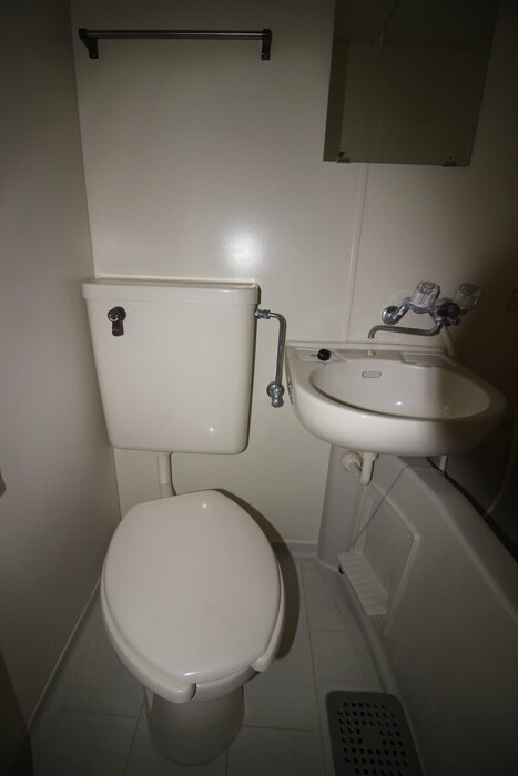 物件内観写真11　(トイレ)