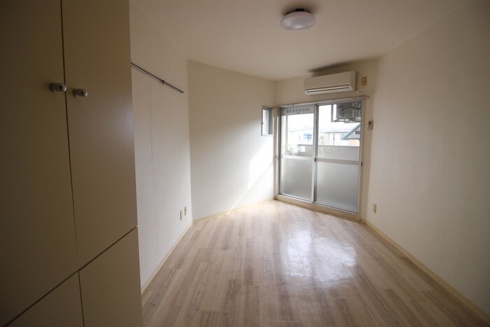 物件内観写真14　(居室)