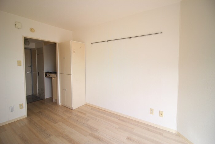 物件内観写真15　(居室)