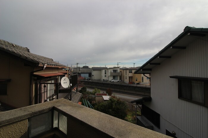 物件内観写真21　(室内からの展望)