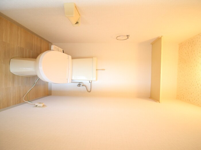 物件内観写真13　(トイレ)