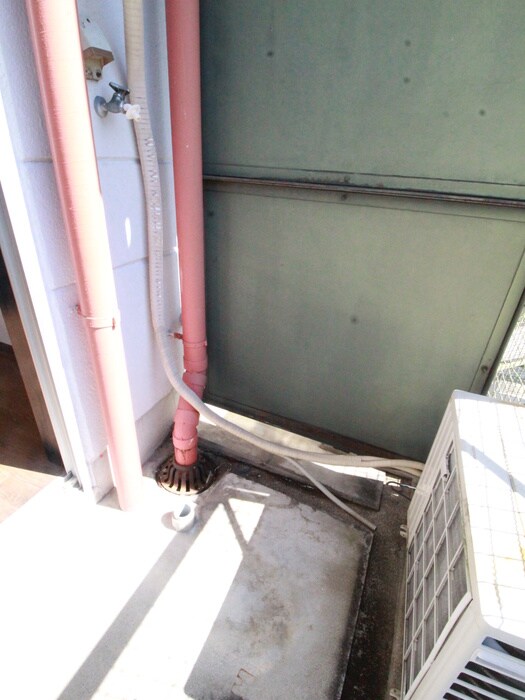 物件内観写真12　(洗濯機置場)