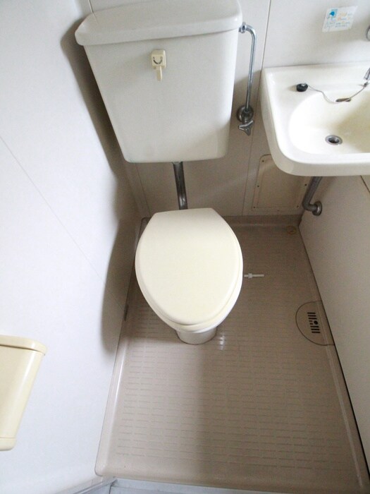 物件内観写真16　(トイレ)