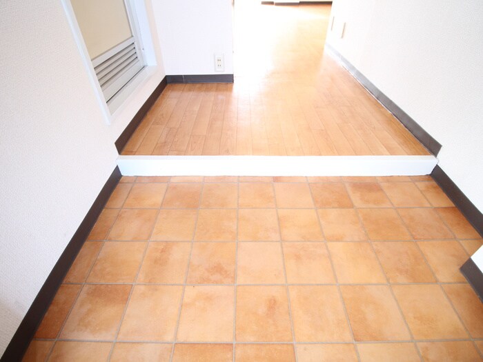 物件内観写真20　(玄関)