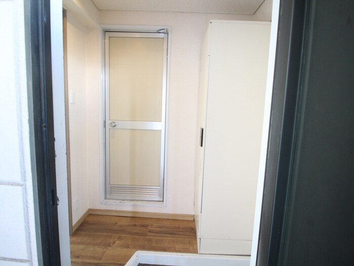 物件内観写真22　(玄関)