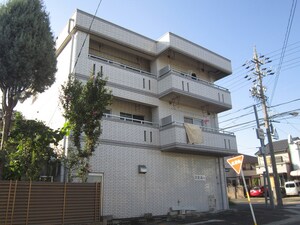 ホワイトピュア朋栄外観写真