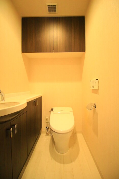 物件内観写真12　(トイレ)