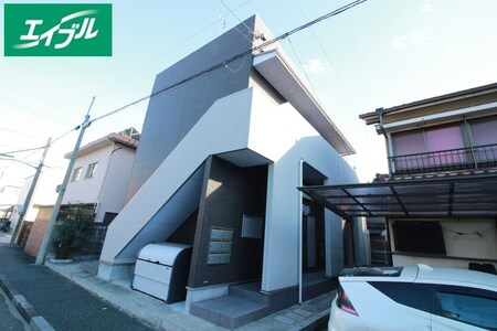 ＣＲＡＳＴＩＮＥ道徳外観写真