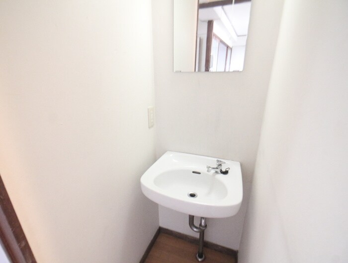 物件内観写真16　(洗面)