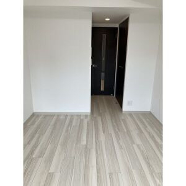 物件内観写真3　(居室)