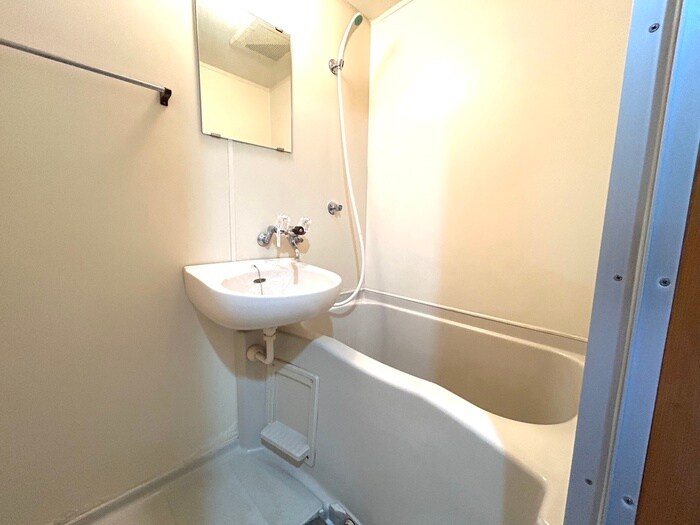 物件内観写真12　(バス／シャワールーム等)