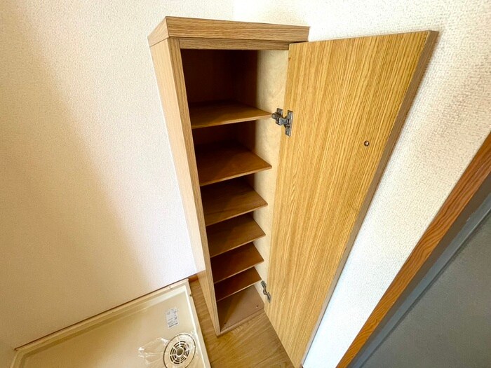 物件内観写真18　(靴箱)