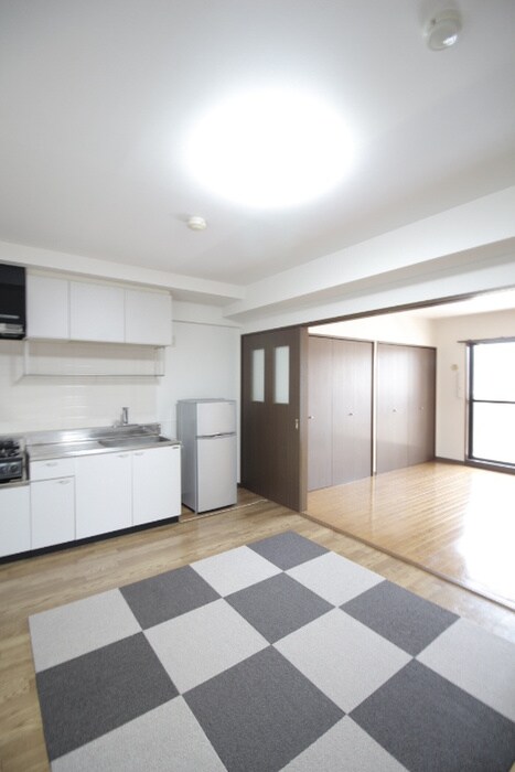 物件内観写真10　(居室)