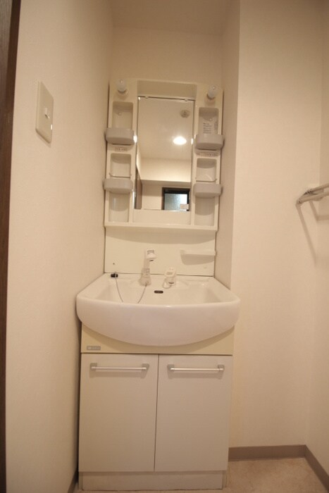 物件内観写真13　(洗面)