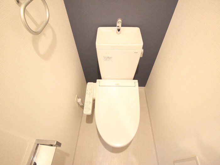 物件内観写真12　(トイレ)