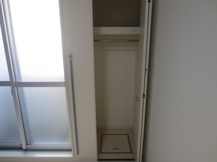 物件内観写真10　(収納)