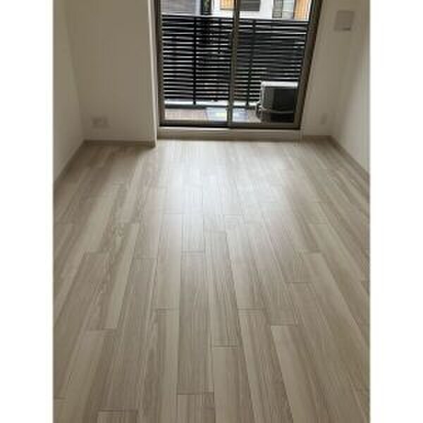 物件内観写真2　(居室)