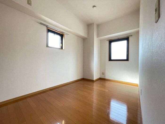 物件内観写真15　(居室)