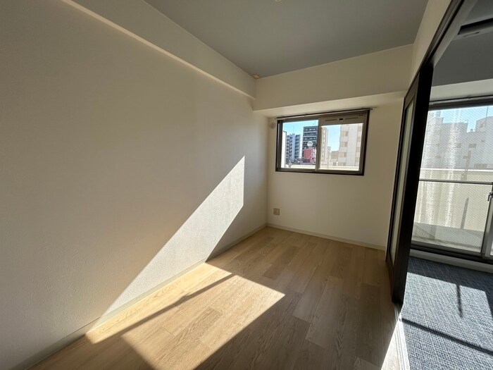 物件内観写真8　(居室)