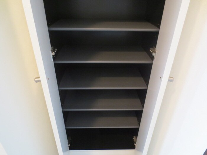 物件内観写真12　(靴箱)