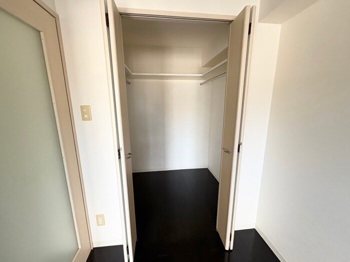 物件内観写真13　(収納)