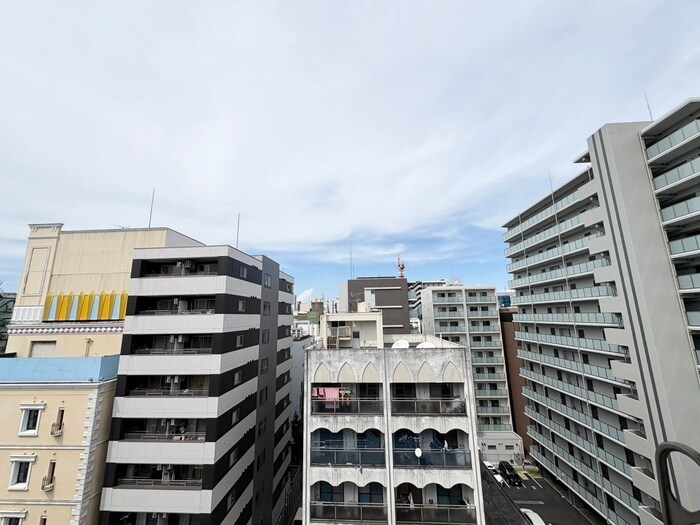 物件内観写真15　(室内からの展望)