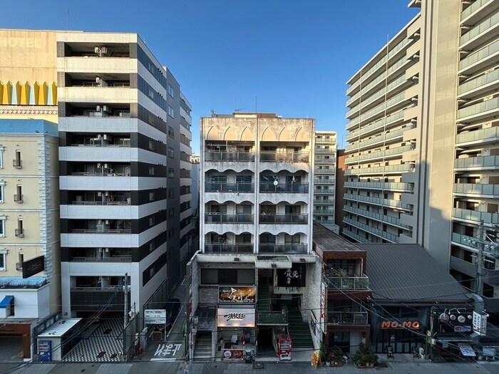 物件内観写真22　(室内からの展望)