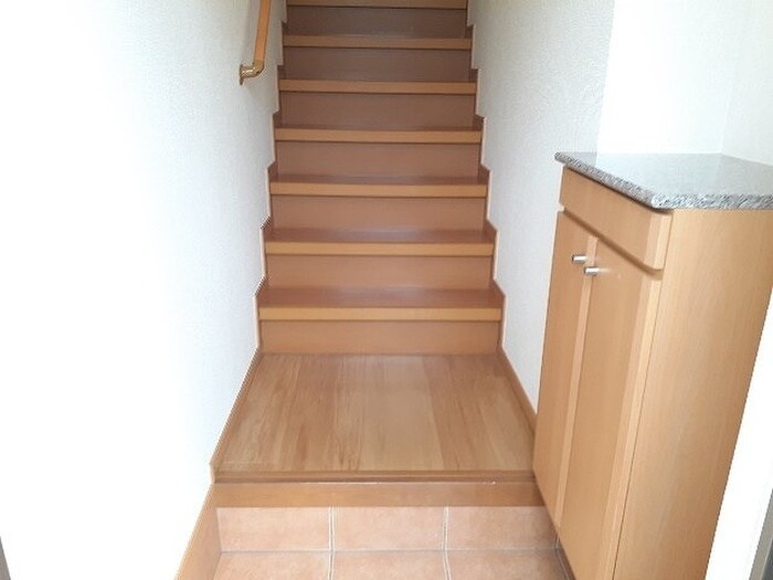 物件内観写真9　(廊下)