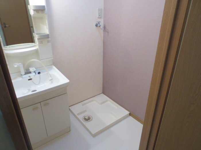 物件内観写真8　(洗面)