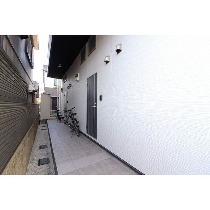 物件外観写真3　(外観写真)