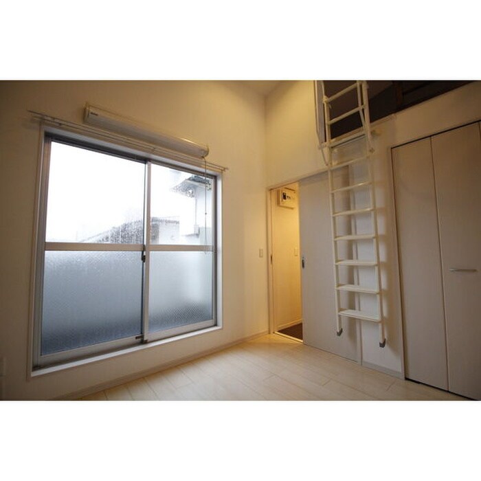 物件内観写真12　(居室)