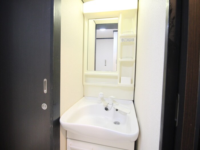 物件内観写真12　(洗面)