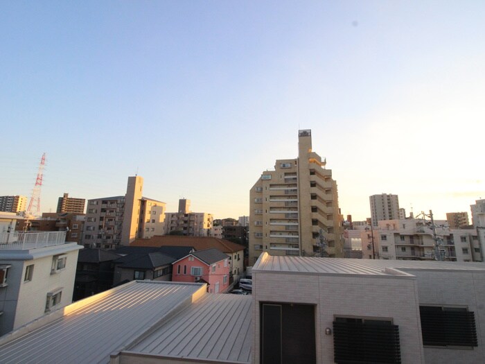 物件内観写真22　(室内からの展望)