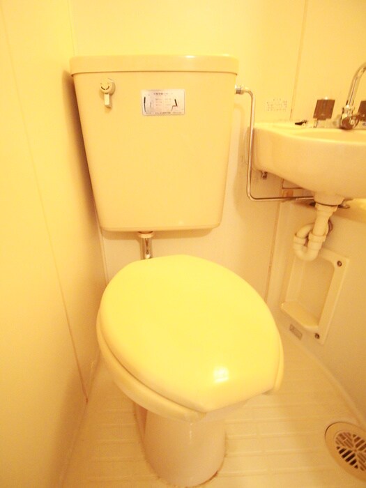 物件内観写真14　(トイレ)