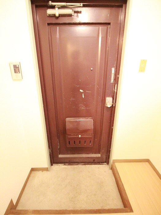 物件内観写真22　(玄関)