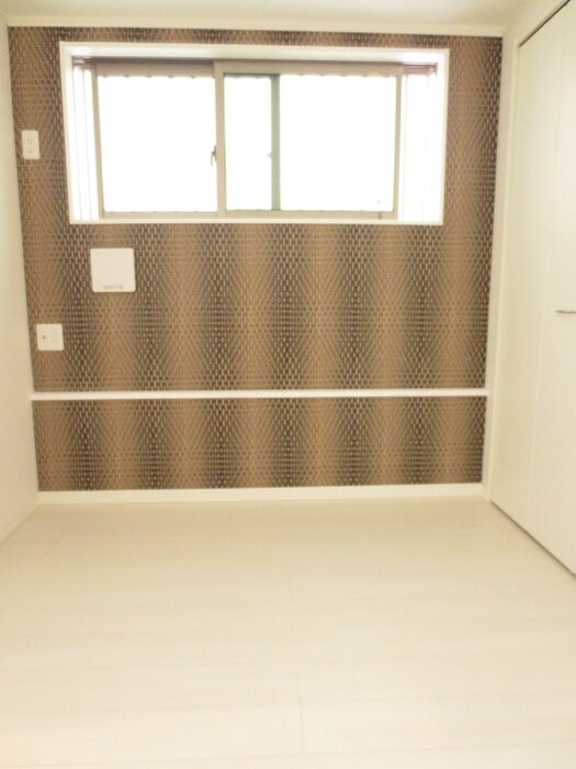 物件内観写真10　(居室)