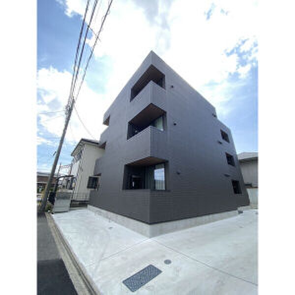 物件外観写真2　(外観写真)