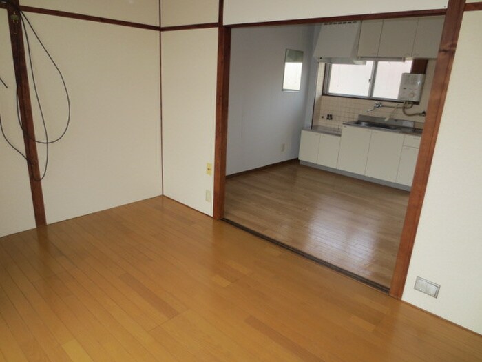 物件内観写真7　(居室)