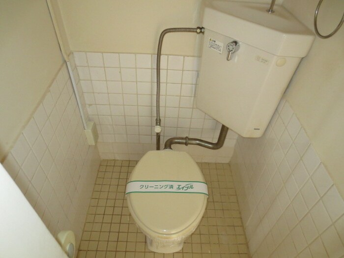 物件内観写真14　(トイレ)