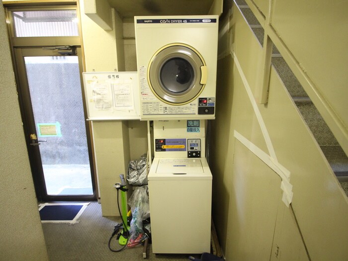 物件外観写真6　(建物設備)