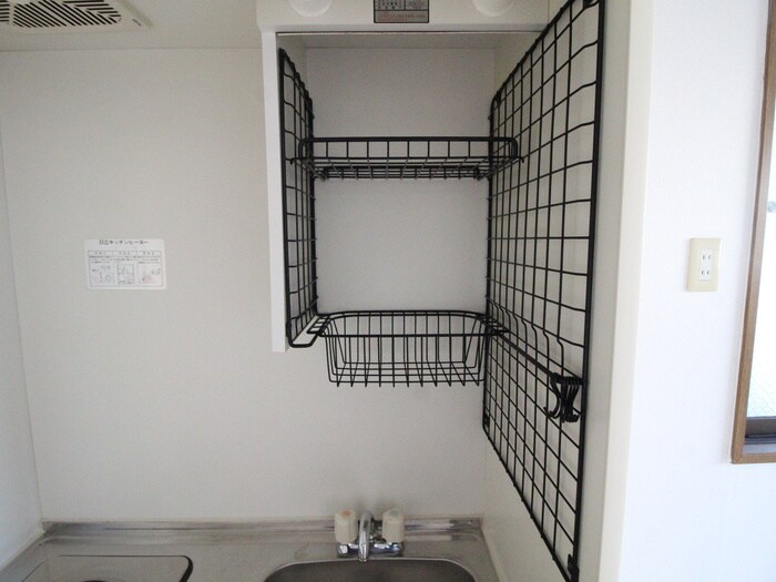 物件内観写真12　(収納)