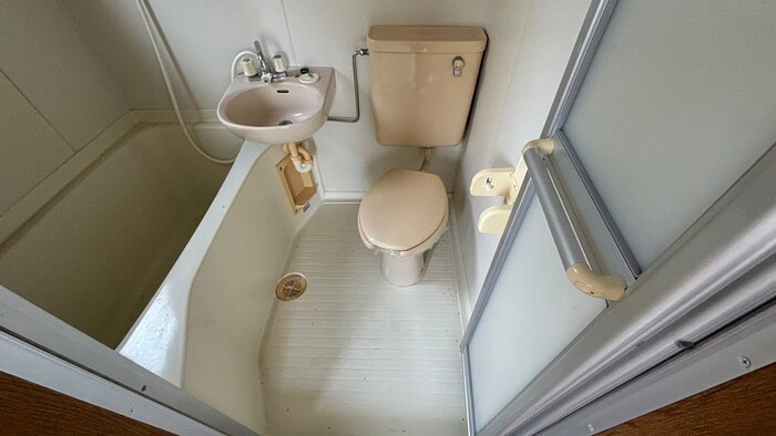 物件内観写真15　(トイレ)