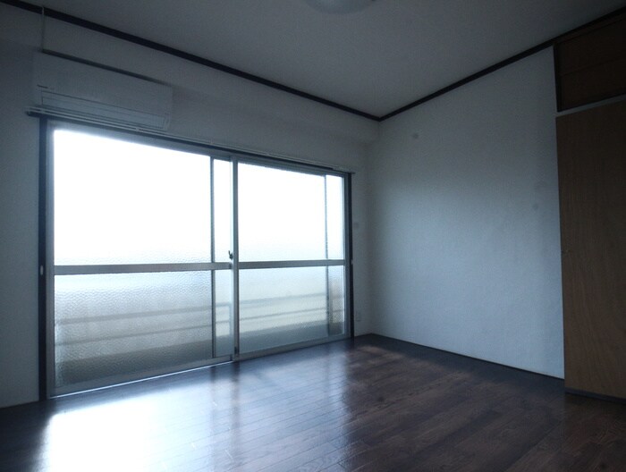 物件内観写真22　(居室)