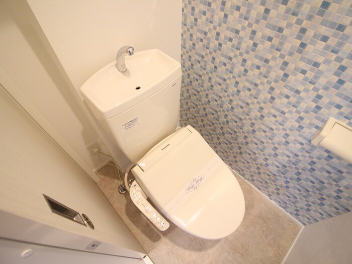 物件内観写真13　(トイレ)