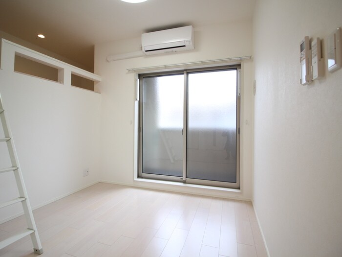 物件内観写真16　(居室)